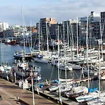 Luxury Apartment Fantastic View Of The Marina In Scheveningen