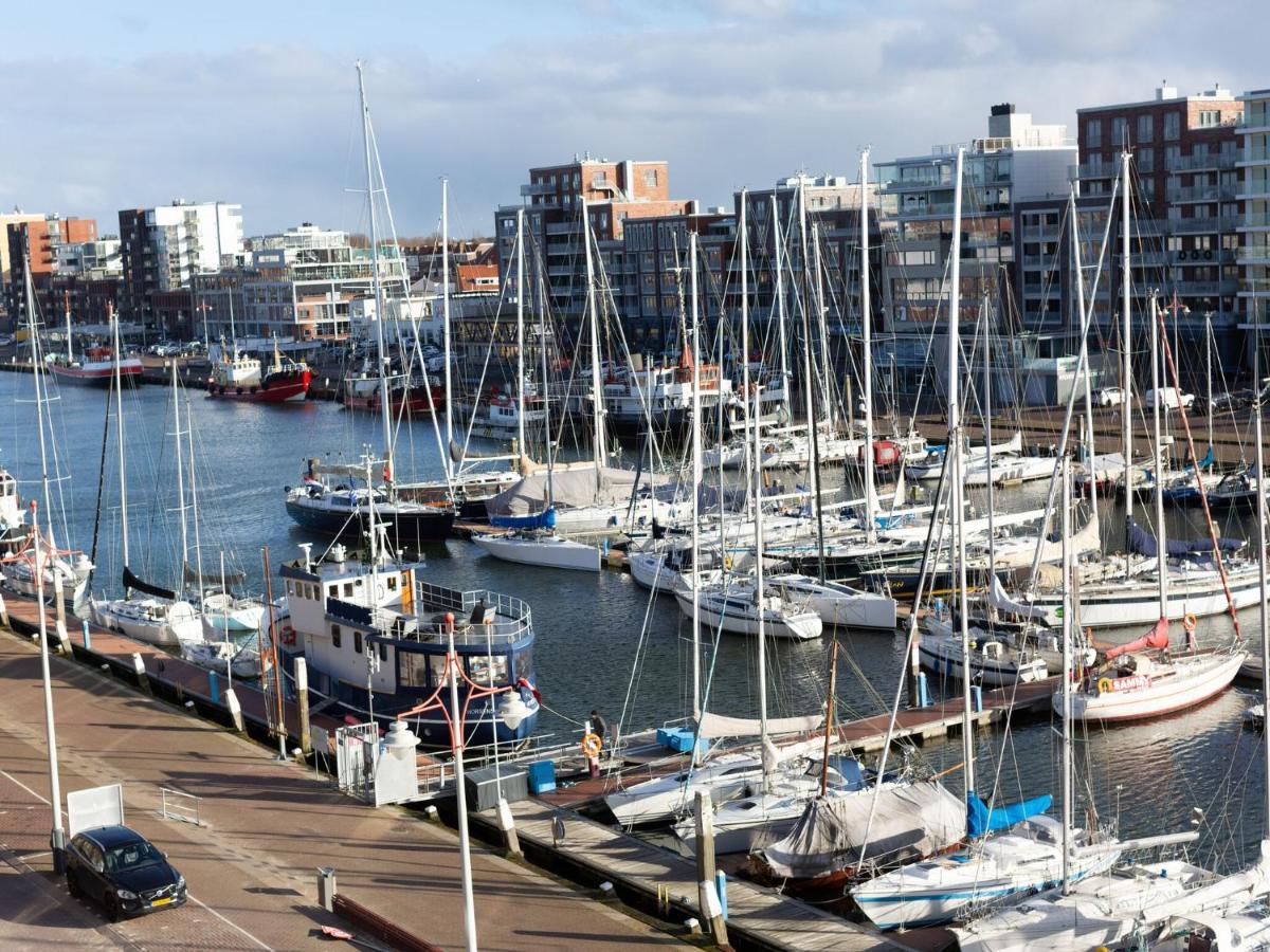 Luxury Fantastic View Of The Marina In Scheveningen Apartment Den Haag